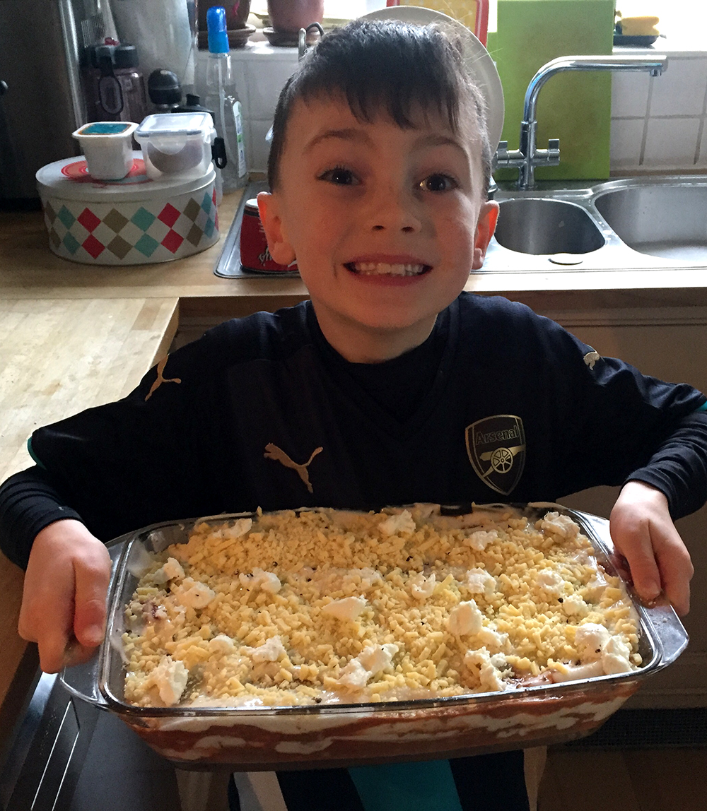 bailey-with-lasagne
