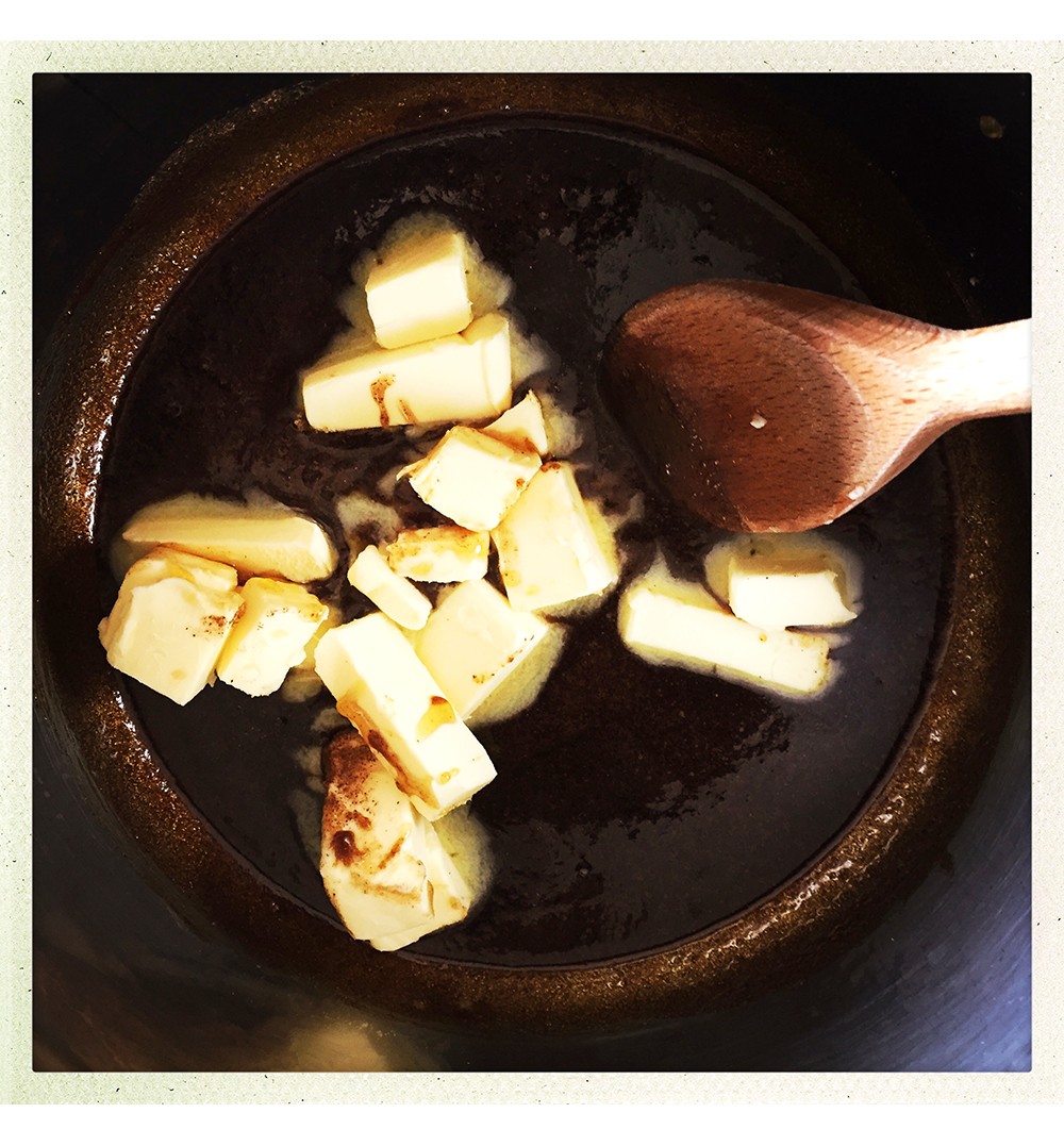 GINGERBREAD ADD BUTTER