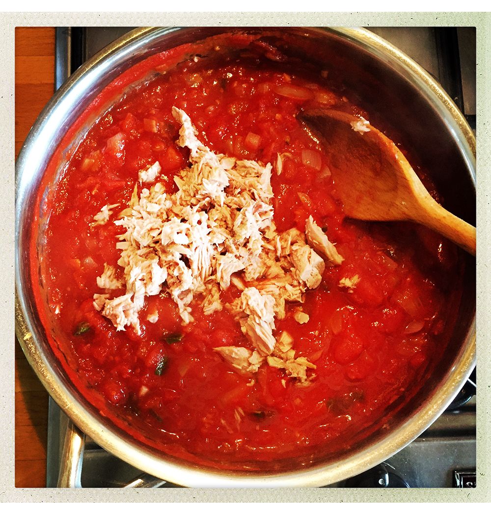ADD TUNA TO TOMATOES