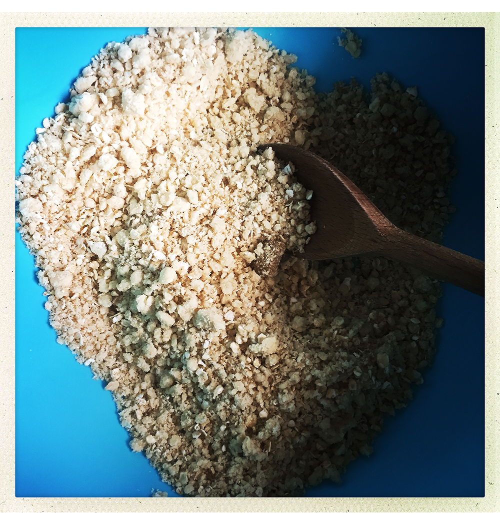 APPLE BLACKBERRY CRUMBLE INGREDIENTS