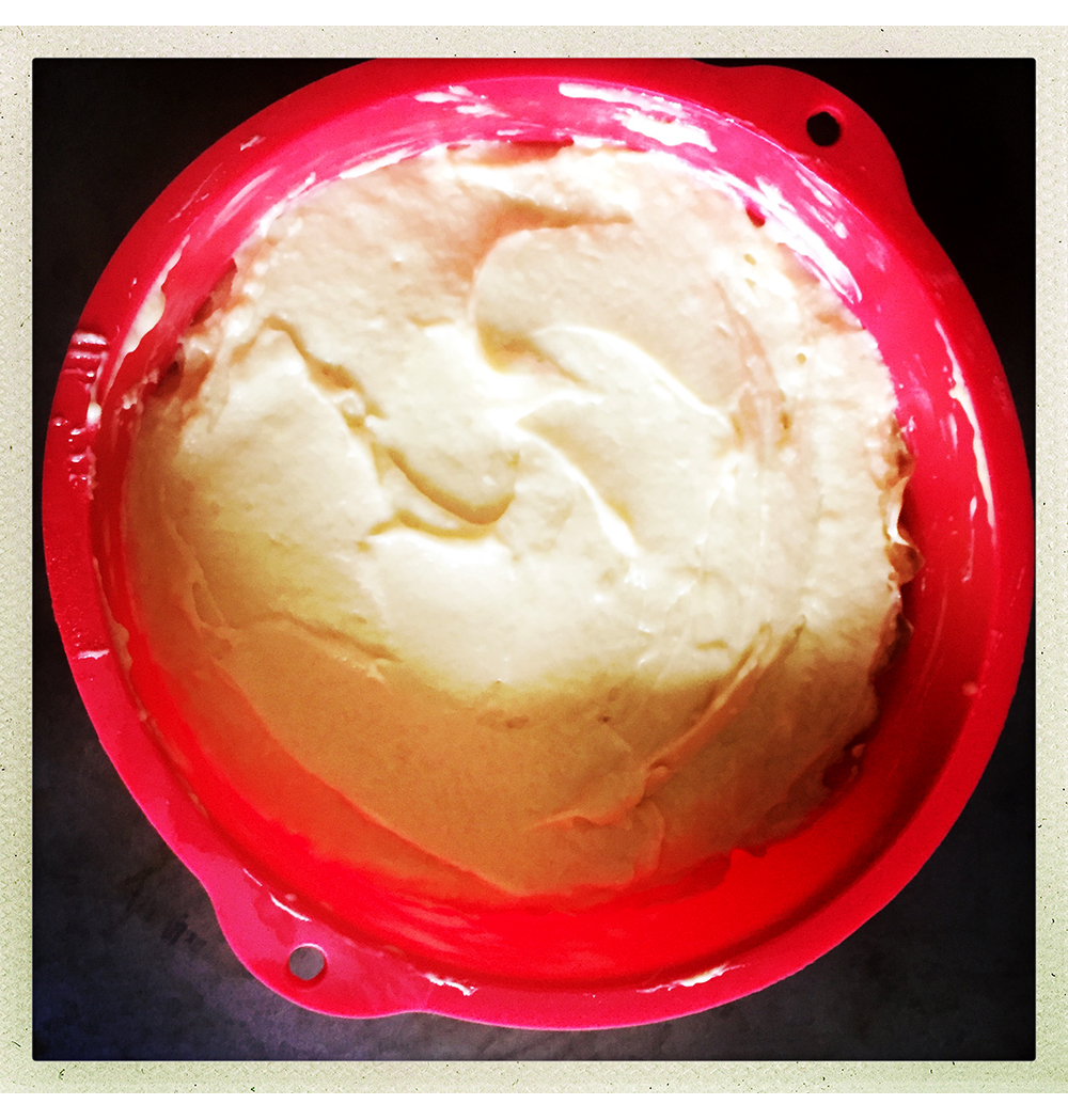 BDAY CAKE MIX IN TIN