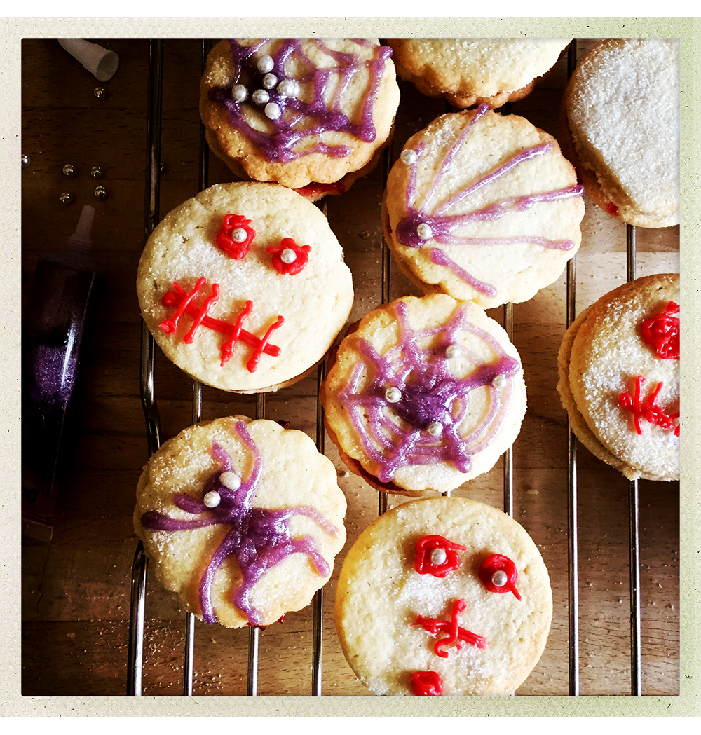HALLOWEEN BISCUITS DECORATED.jpg
